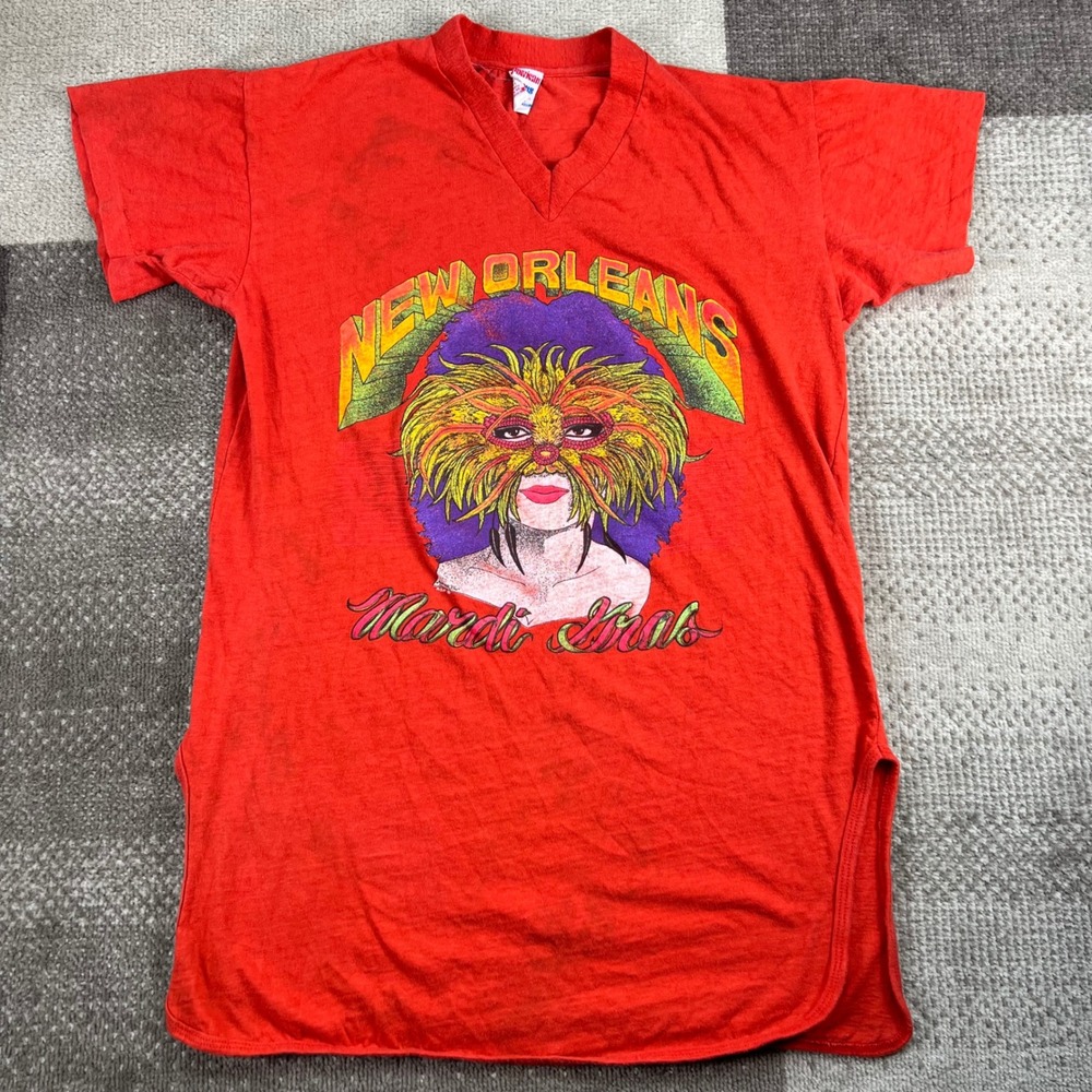 Vintage American Visions New Orleans Mardi Gras Graphic T-Shirt Red One Size